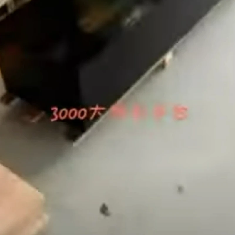 ਇੱਕ 3-ਮੀਟਰ-ਲੰਬਾ ਗ੍ਰੈਨਾਈਟ ਪਲੇਟਫਾਰਮ